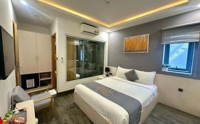 Dang'S Hotel